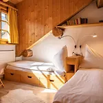 Daire Chesa Olgiati 1 By Interhome *